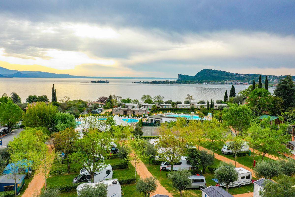 Familineurlaub am Gardasee - Stellplaetze, Bungalow, Mobilheime, Glamping