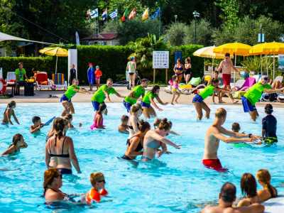 Camping Gardasee Animation im Schwimmbad 1