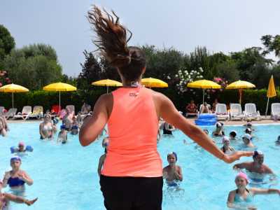 Camping Gardasee Animation im Schwimmbad 4