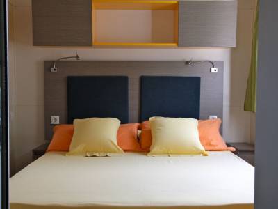 Campingplatz Gardasee mit Mobilheim 2 Schlafzimmer  und 2 Privatbädern 