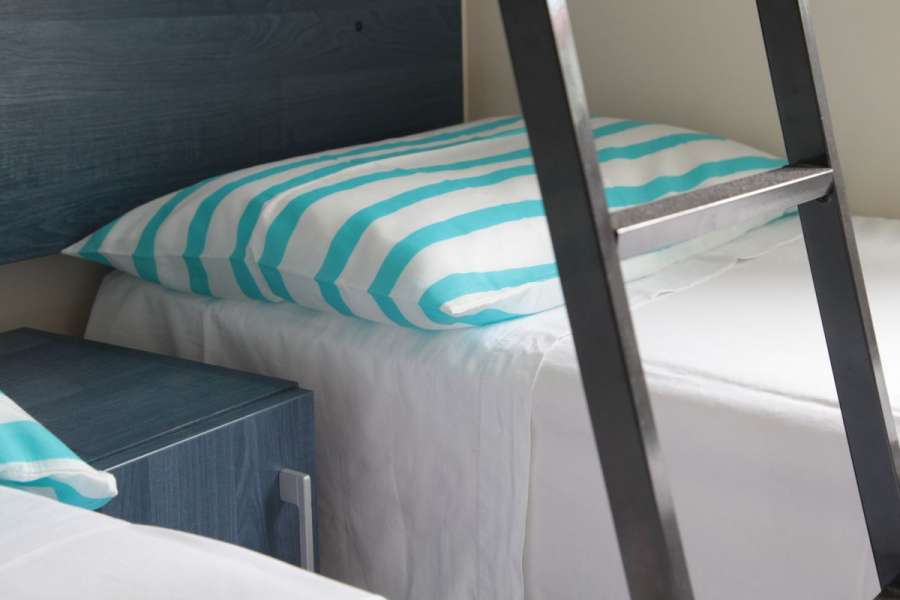 Campingplatz Gardasee mit Mobilheim 2 Schlafzimmer  und Privatbad für Urlaub mit Hund 3