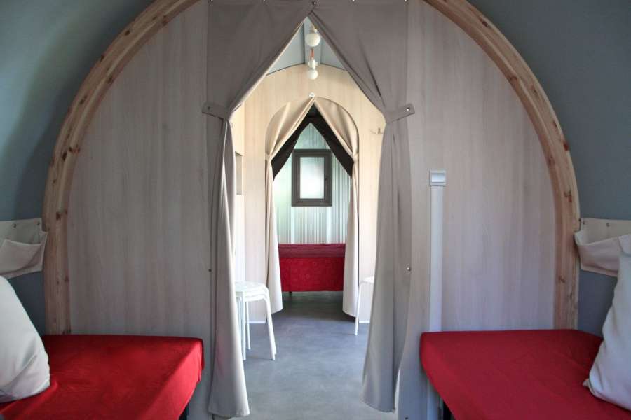 Campingplatz Gardasee mit Zelt  2 Schlafzimmer  für Urlaub mit Hund 2