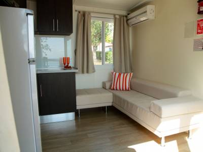 Campingplatz Gardasee mit Mobilheim 2 Schlafzimmer  und Privatbad 1