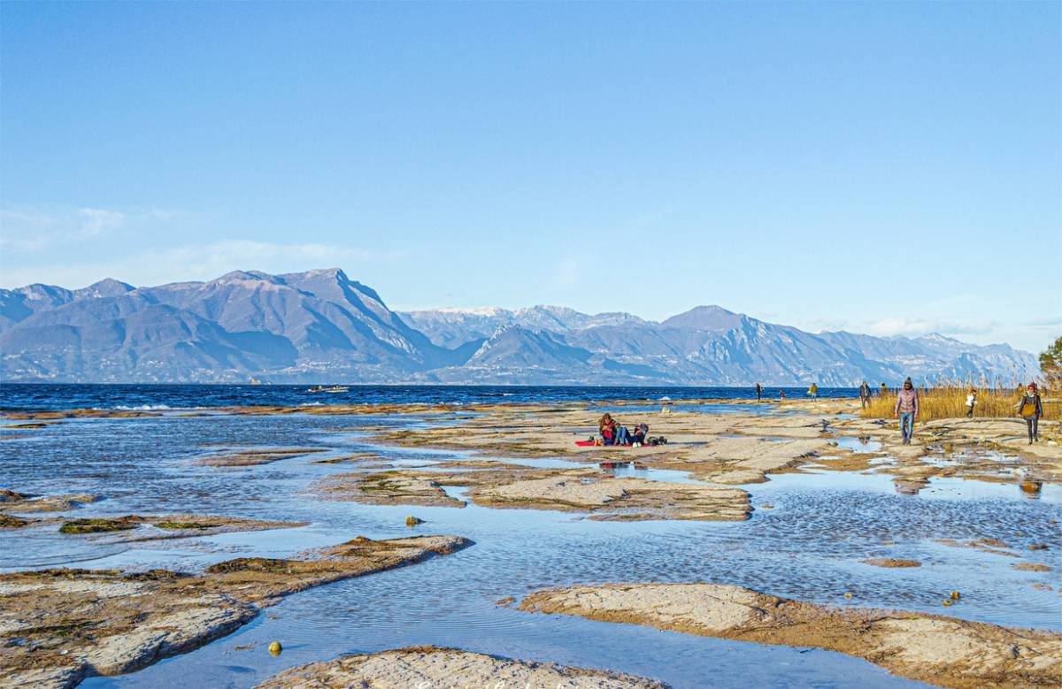 Sirmione Jamaika Strand Gardasee Boot Familienurlaub